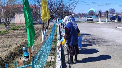 Түркістан облысының білім басқармасына қарасты “М.Шаханов атындағы жалпы білім беретін мектеп” КММ ағымдағы жылдың 05.04.2025 жылы «Таза Қазақстан» 2024-2029 жылғы тұжырымдама жоспары аясында мектеп ауласына тазалық ұйымдастырды.
