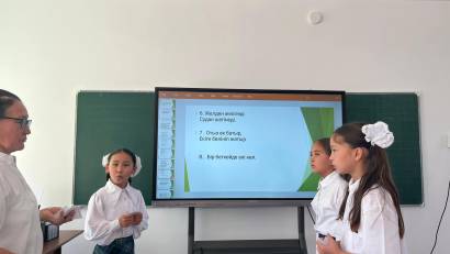 М. Шаханов атындағы жалпы білім беретін мемлекеттік мекемесінде 5 қыркүйек – Қазақстан халқының тілдер мерекесіне орай «Шабыт» тіл бірлестігінің ұйымдастыруымен «Тіл – достық кепілі » тақырыбында өтіп жатқан іс-шараға байланысты қазақ тілі мен әдебиеті пә
