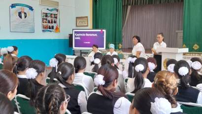 «ҚЫЗДАР ЖИНАЛЫСЫ»  “М.Шаханов атындағы жалпы білім беретін мектеп”КММ 2025-2026 оқу жылының қыркүйек айының жоспарына сәйкес “Адал азамат &quot; Біртұтас тәрбие бағдарламасы аясында &quot;Қыздар ұлт әдебі, ел намысы.&quot; тақырыбында қыздардың сөйлеу мәдениетімен жүріс